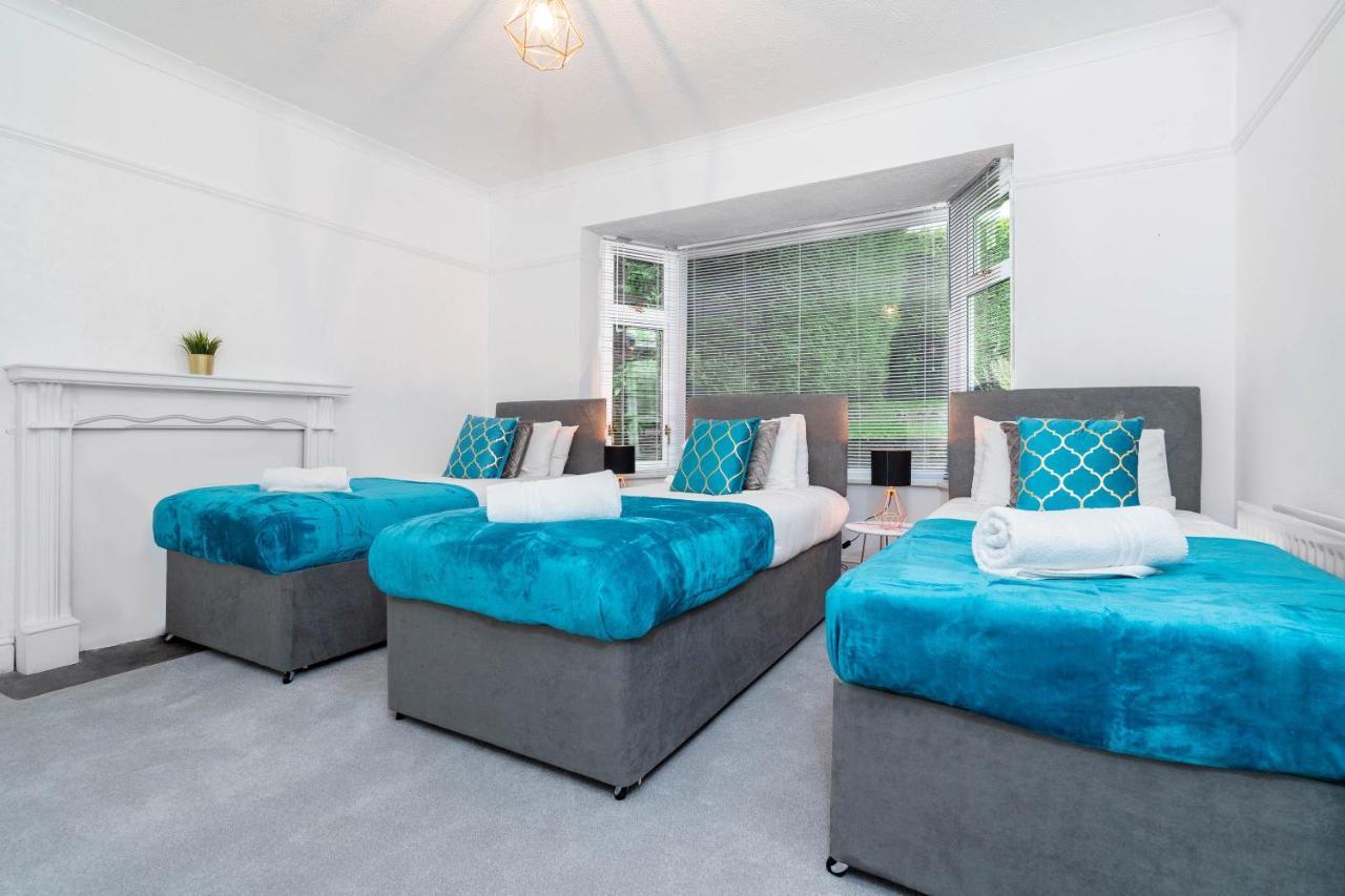 Large 4 Bedroom House - Top Rated - Off-Street Parking - Garden - Sleeps 9 - Contractors - Groups - Pool Table Northfield Exterior photo